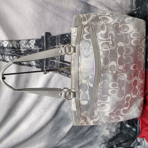 Coach Optic gray tote - Picture 8 of 16